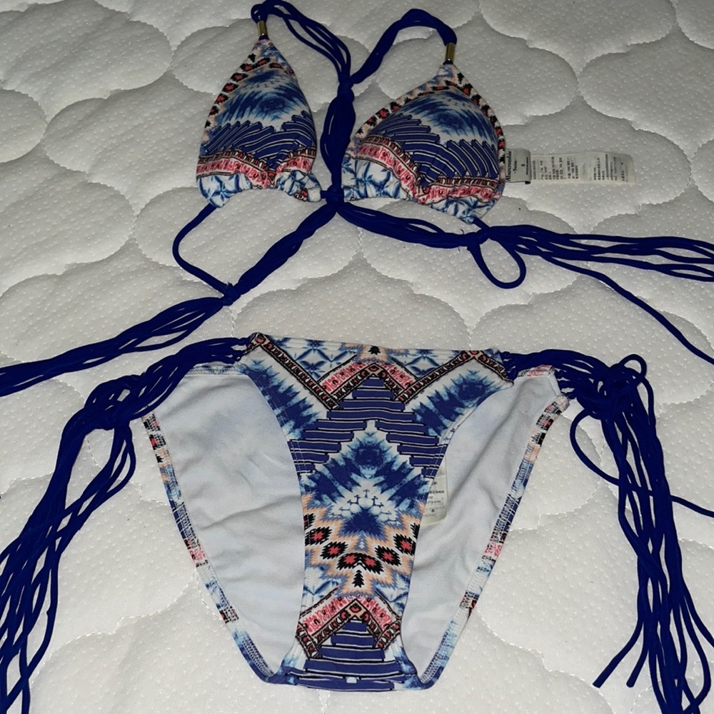 ABERCROMBIE AND FITCH XS bikini